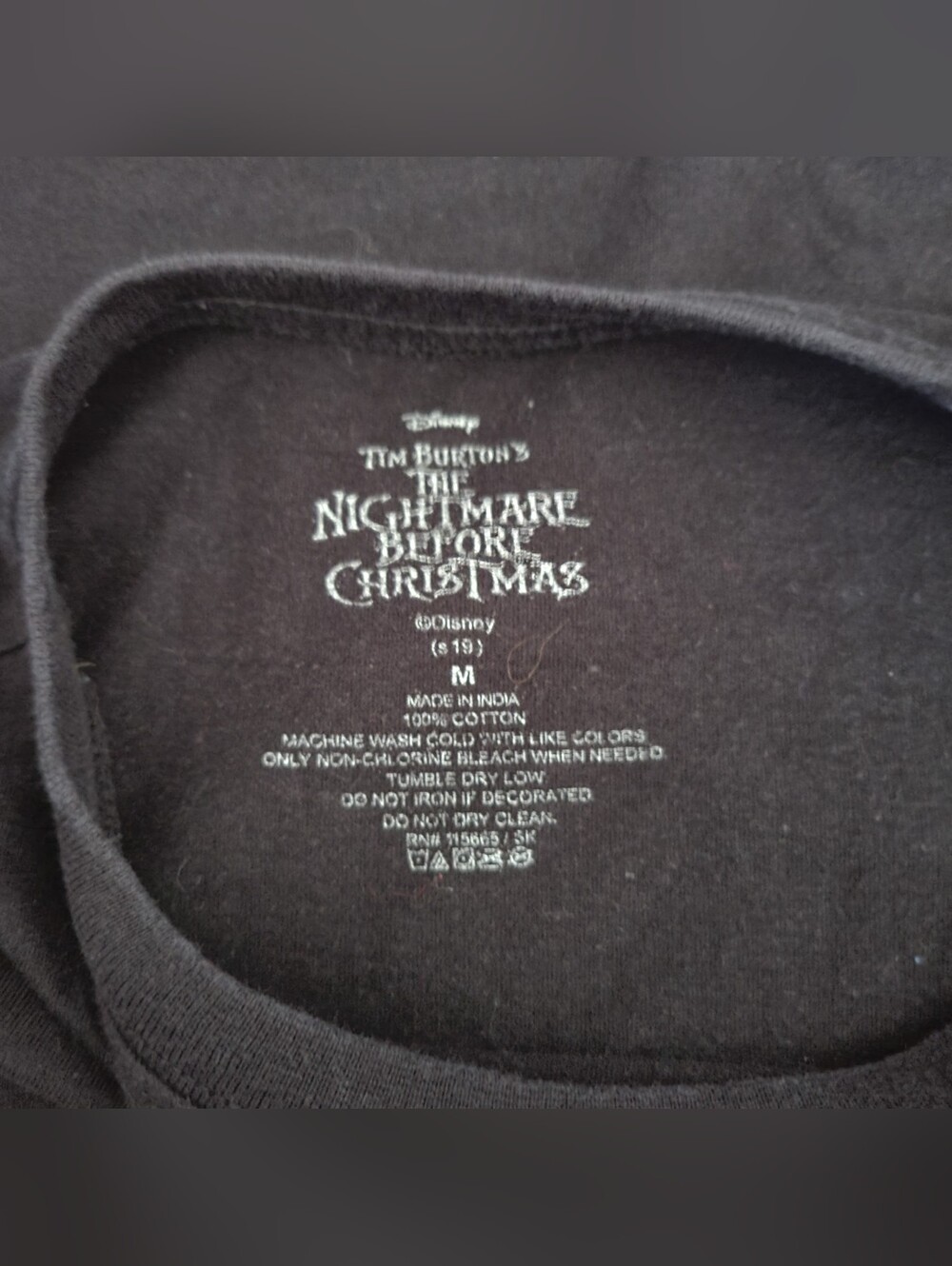 DISNEY'S | THE NIGHTMARE BEFORE CHRISTMAS | LONG SLEEVE T-SHIRT | SIZE MED - Picture 3 of 14